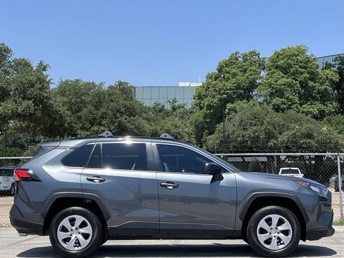 Used 2021 Toyota RAV4 LE w/ Carpet Mat Package (TMS) FWD image 3