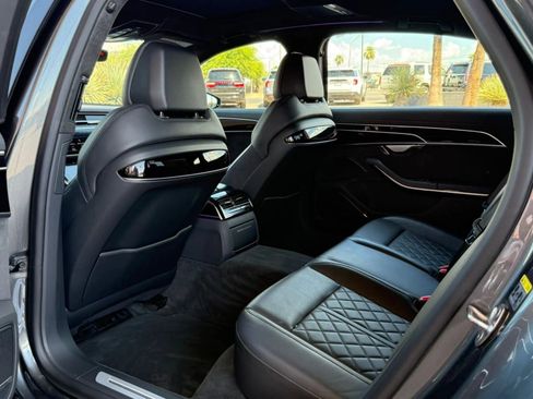 Used 2021 Audi S8 L w/ S8 Executive Package image 38