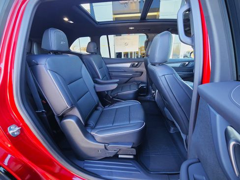 New 2026 Buick Enclave Sport Touring w/ Super Cruise Package image 17