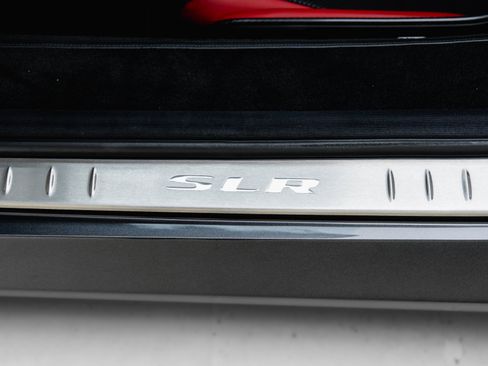 Used 2008 Mercedes-Benz SLR image 54