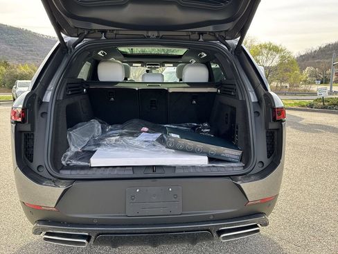 New 2025 Land Rover Range Rover Sport image 12