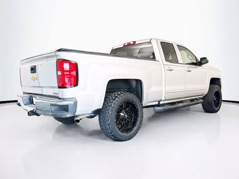 Used 2018 Chevrolet Silverado 1500 LT w/ All Star Edition RWD image 19