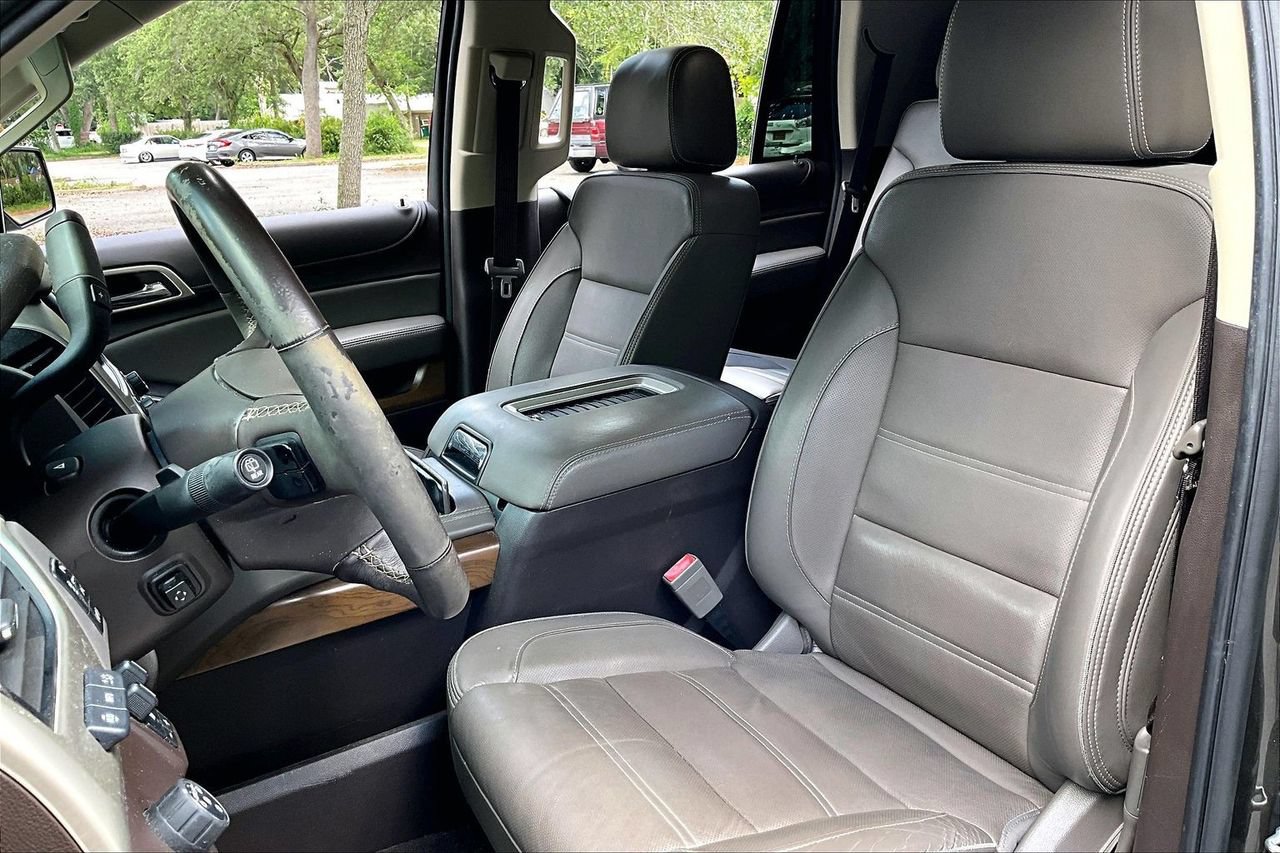 Used 2020 GMC Yukon Denali RWD image 18