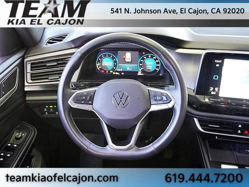 Used 2024 Volkswagen Atlas Cross Sport SE FWD image 19