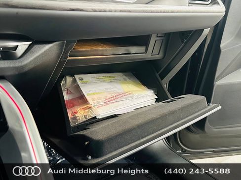 Certified 2025 Audi Q5 Premium w/ Convenience Package AWD/4WD image 20