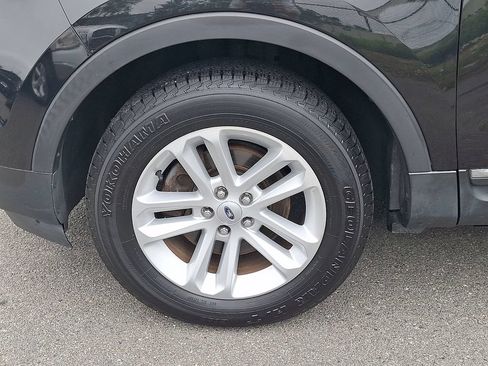 Used 2013 Ford Explorer XLT AWD/4WD image 9