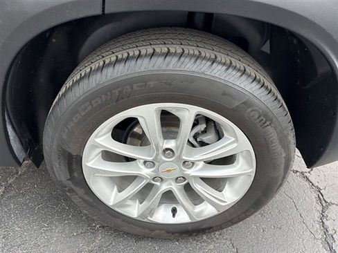 Used 2024 Chevrolet TrailBlazer LS w/ LS Convenience Package FWD image 31