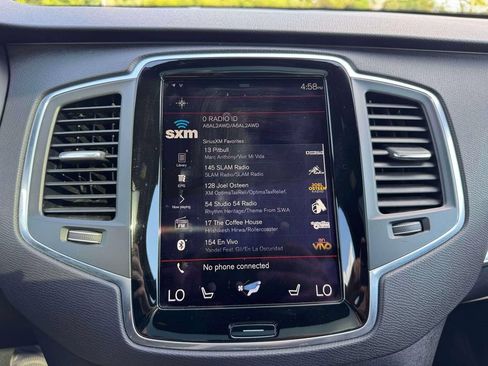 Used 2016 Volvo XC90 T6 Momentum AWD/4WD image 30