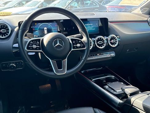 Certified 2021 Mercedes-Benz GLA 250 image 31
