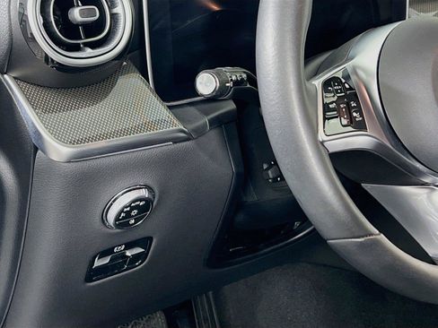 Certified 2026 Mercedes-Benz GLC 300 4MATIC image 11