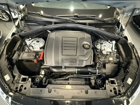 Used 2019 Land Rover Range Rover Velar S AWD/4WD image 45