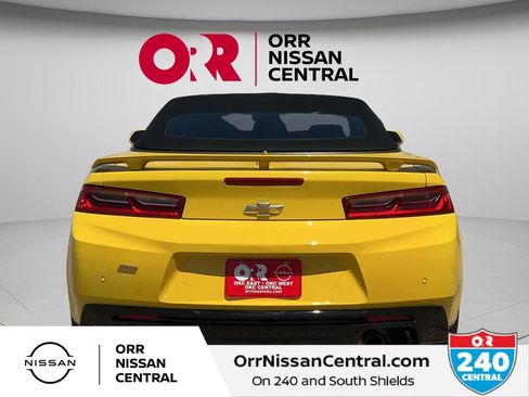Used 2016 Chevrolet Camaro SS RWD image 6