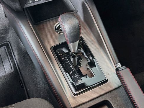Used 2025 Mitsubishi Outlander Sport LE AWD/4WD image 22