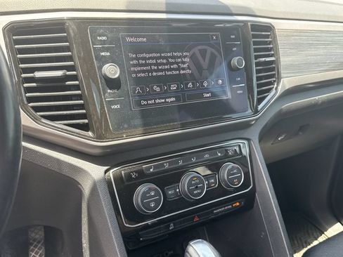 Used 2021 Volkswagen Atlas SEL AWD/4WD image 20