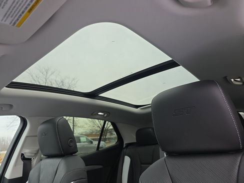 New 2026 Buick Envision Sport Touring AWD/4WD image 18