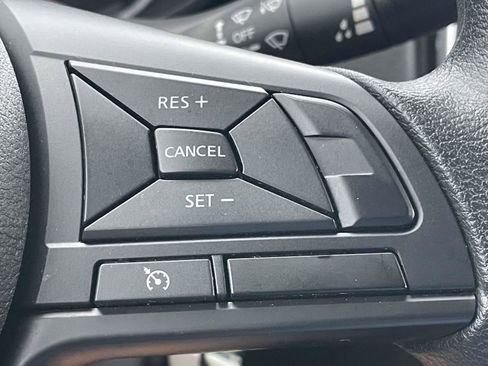 Used 2025 Nissan Versa S FWD image 23