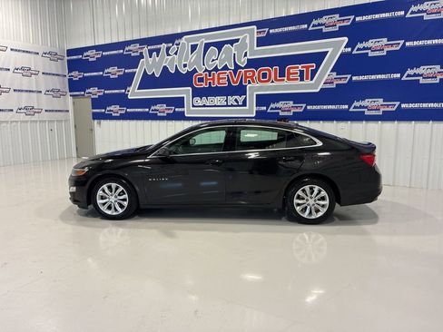 Used 2024 Chevrolet Malibu LT image 3