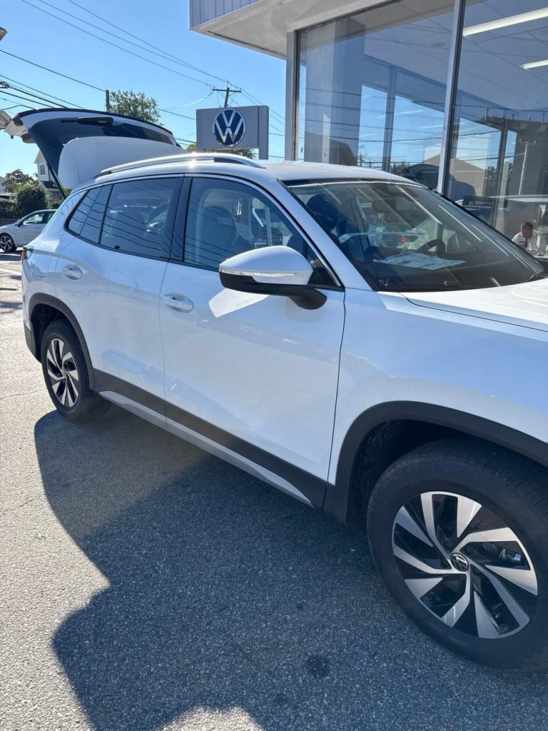 New 2026 Volkswagen Tiguan S AWD/4WD image 4