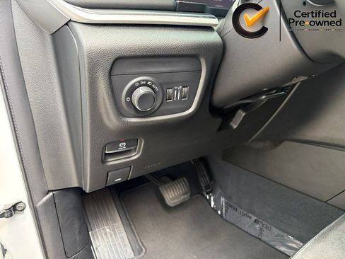 Certified 2023 Jeep Grand Cherokee Altitude AWD/4WD image 42
