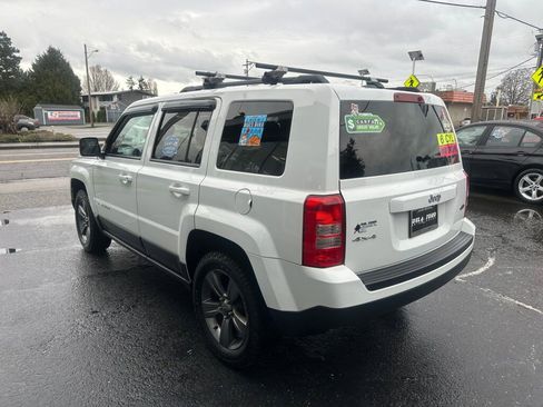 Used 2015 Jeep Patriot High Altitude AWD/4WD image 8