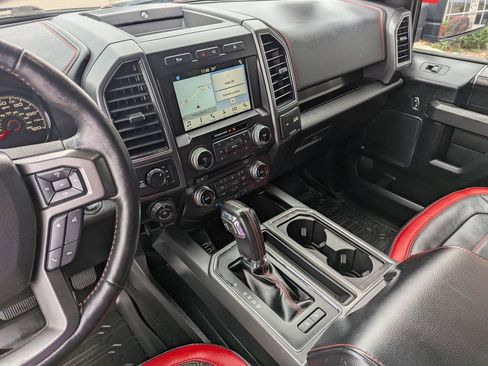 Used 2018 Ford F150 Lariat w/ Equipment Group 502A Luxury AWD/4WD image 22
