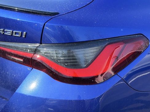 Used 2023 BMW 430i Gran Coupe w/ M Sport Package image 9