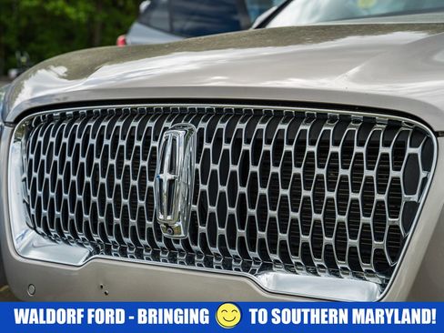 Used 2020 Lincoln Corsair Reserve w/ Equipment Group 201A AWD/4WD image 14