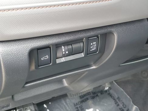 Used 2025 Subaru Forester Sport AWD/4WD image 9