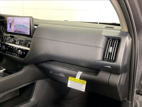 New 2026 Nissan Pathfinder SL AWD/4WD image 21
