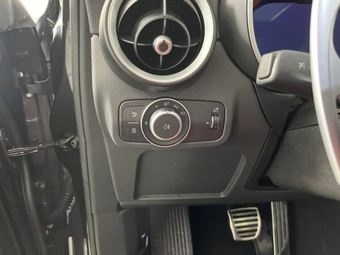 Used 2025 Alfa Romeo Stelvio Sprint w/ Veloce Package image 19