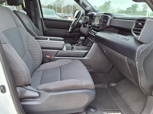 Used 2025 Toyota Tundra SR image 19