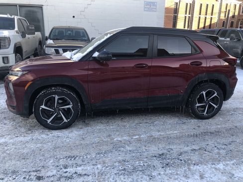 Certified 2021 Chevrolet TrailBlazer RS w/ Convenience Package image 1