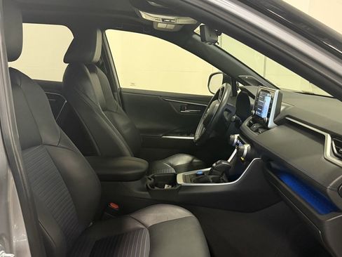 Used 2021 Toyota RAV4 XSE image 6