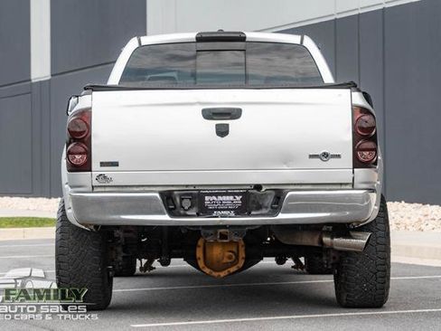 Used 2008 Dodge Ram 2500 Truck SLT w/ Trailer Tow Group AWD/4WD image 8