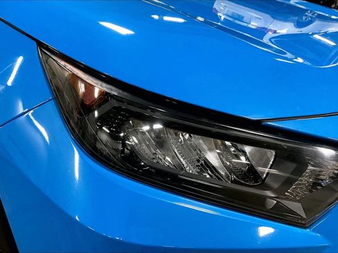 Used 2019 Toyota RAV4 LE image 25