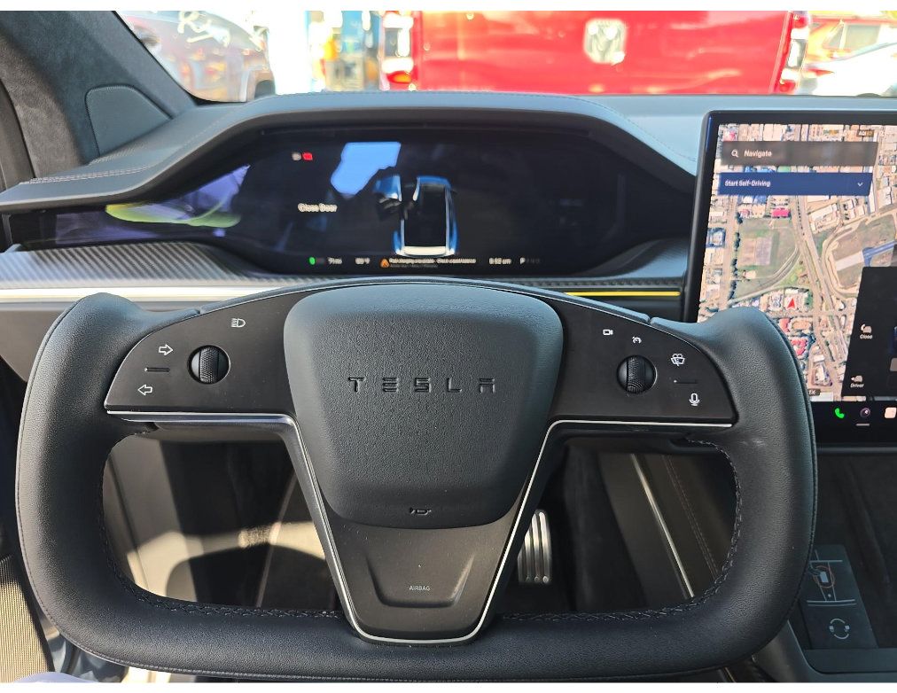 Used 2026 Tesla Model X Plaid AWD/4WD image 9