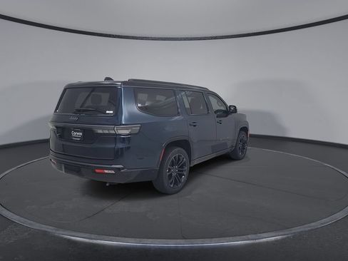 New 2026 Jeep Grand Wagoneer Summit AWD/4WD image 14