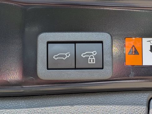 Used 2026 Toyota RAV4 XLE Premium AWD/4WD image 30