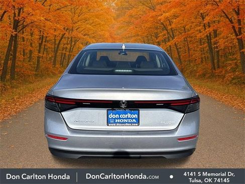 Used 2025 Honda Accord LX image 4