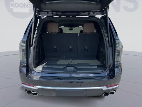 Used 2025 Chevrolet Tahoe High Country RWD image 26