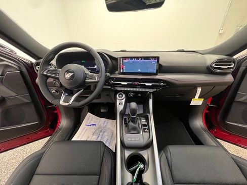 Used 2024 Dodge Hornet GT w/ GT Blacktop Package image 9