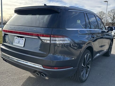 Used 2022 Lincoln Aviator Reserve w/ Equipment Group 201A image 10