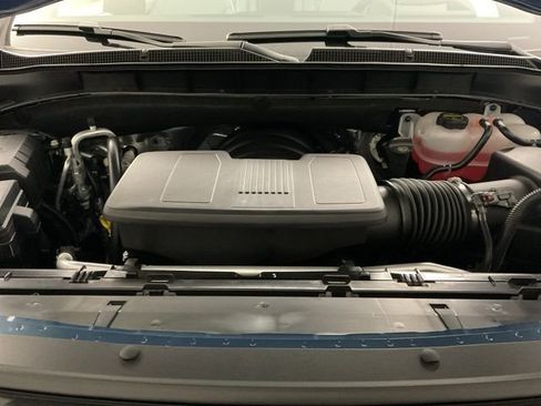 New 2026 Chevrolet Suburban Premier AWD/4WD image 22