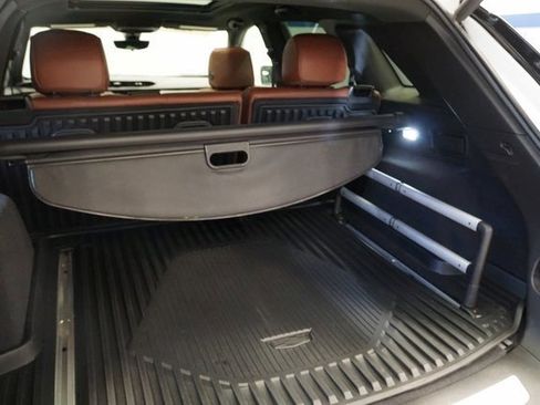 Certified 2022 Cadillac XT5 Sportv w/ Technology Package image 22