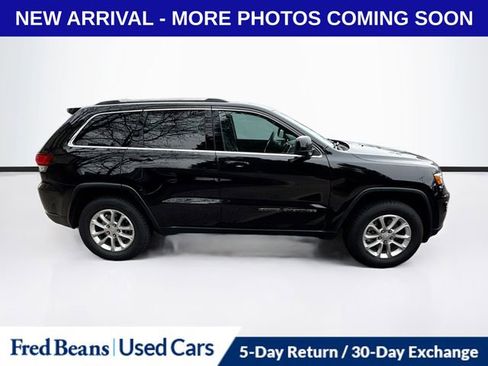 Used 2021 Jeep Grand Cherokee Laredo image 8