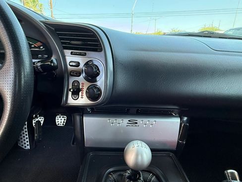 Used 2002 Honda S2000 image 57