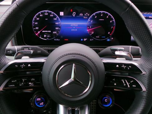 Used 2025 Mercedes-Benz G 63 AMG 4MATIC w/ Manufactur Interior Package image 10
