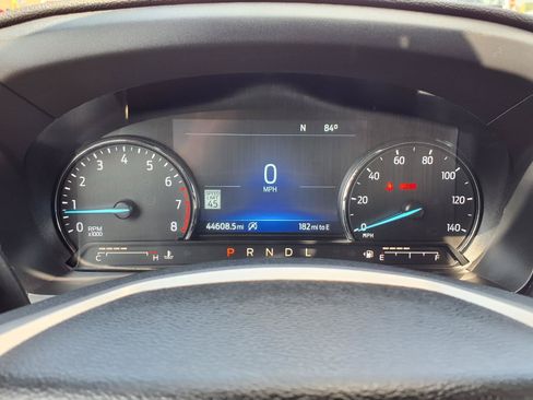 Used 2023 Ford Explorer XLT w/ Equipment Group 202A AWD/4WD image 18
