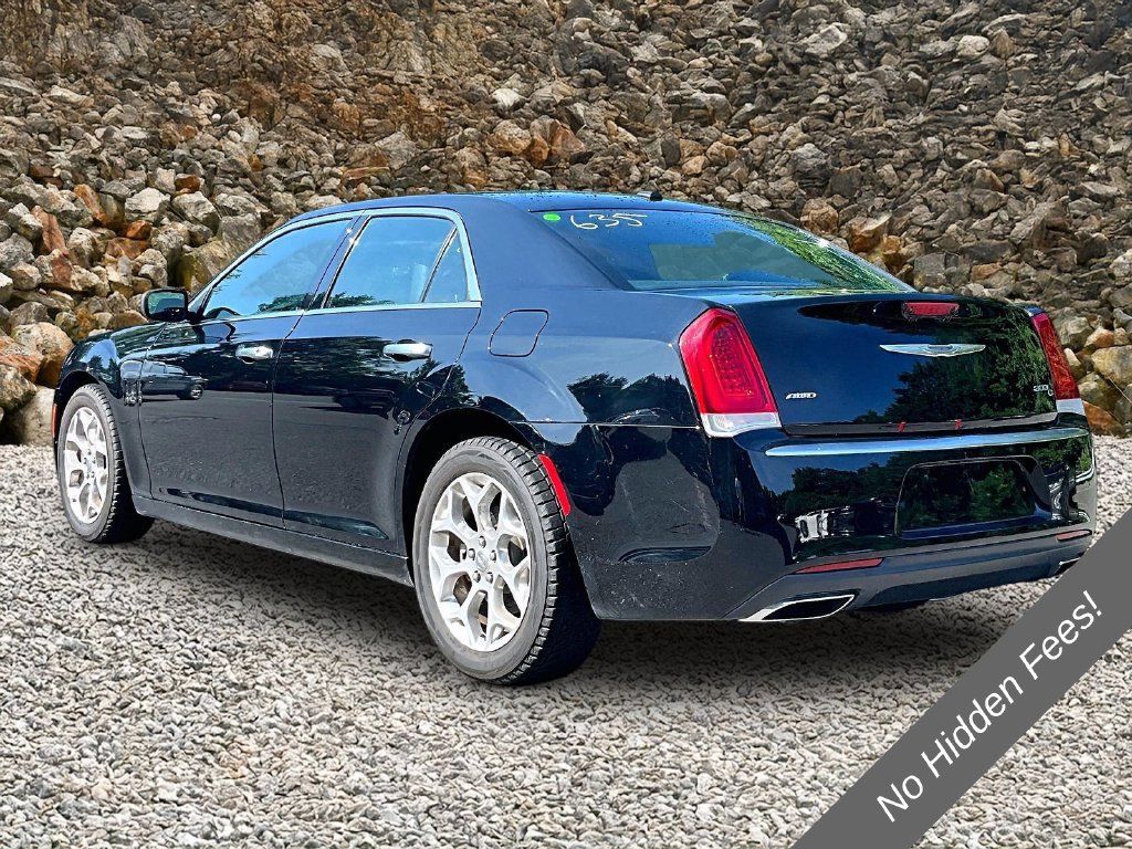 Used 2017 Chrysler 300 C Platinum AWD/4WD image 10