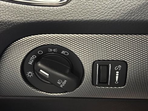 Used 2018 Dodge Durango GT w/ Premium Group image 34